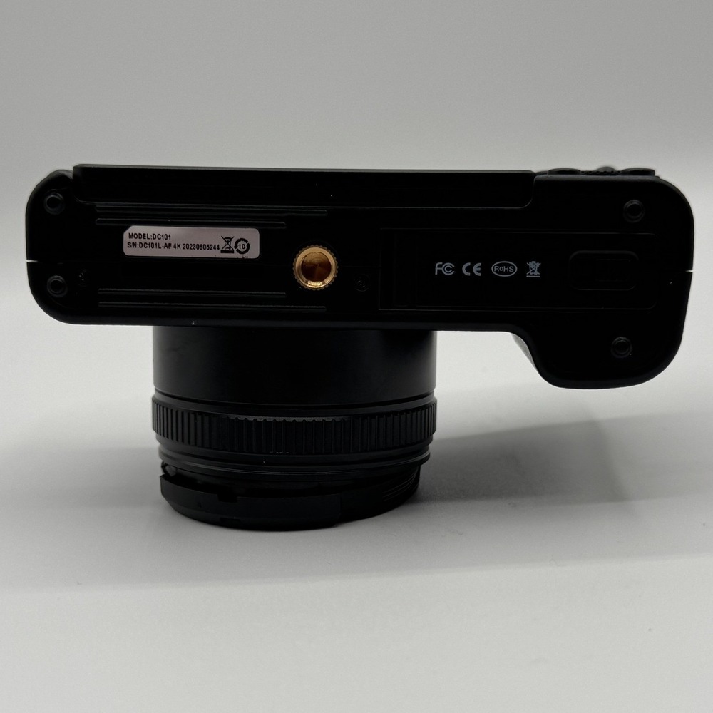 DC101 4K Digital Camera Vlogging Camera 16X Digital Zoom Autofocus Black - Picture 5 of 9